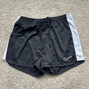 Nike Women's Dri-FIT Academy 23 Soccer Shorts